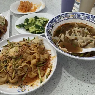 E6. Hand-Pulled Noodles