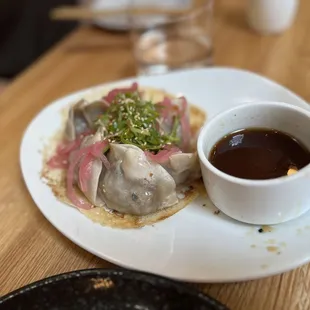 Garlic Butter Crab Dumplings (upgraded with lace)