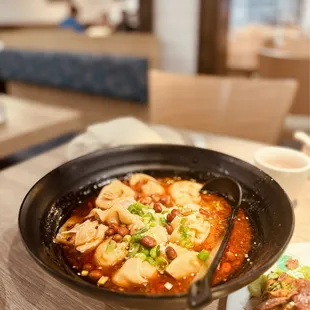 ramen and noodles, food