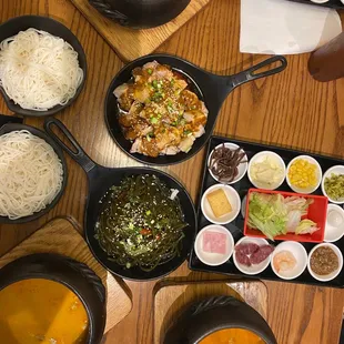 Spicy broth; coconut broth, tomato broth; &amp; seaweed IG: susanlamx