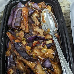Eggplant with garlic sauce
