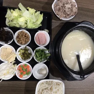 Rice Noodle in Yunnan Style Original Soup-