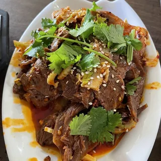 Beef & Beef Tendon in Chili Oil-
