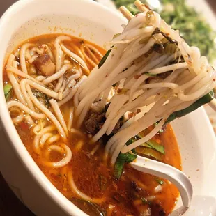 Spicy noodle soup