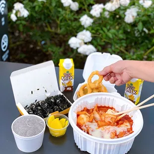 Convenient meal after school/work | IG: happyfoodieoc