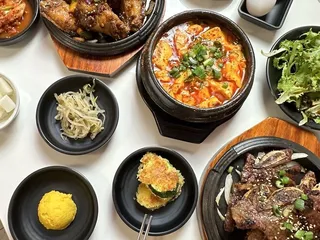 HamaHippo Korean Kitchen