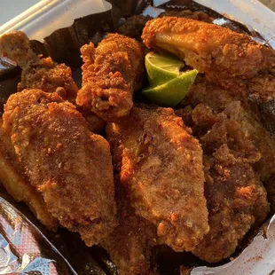 10 Yuppi Wings Only
