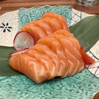 Salmon Sashimi