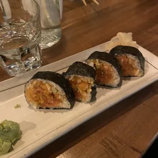 Spicy tuna roll