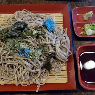 Soba with dipping sauce