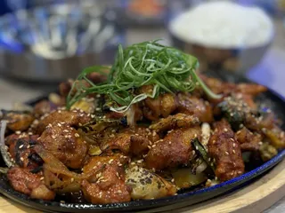 Nami-Korean Kitchen & Sushi