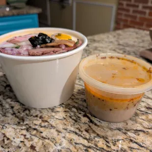 How it is packaged to go with extra broth