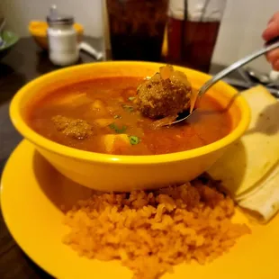 Albondigas soup