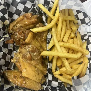 Garlic Parmesan wings
