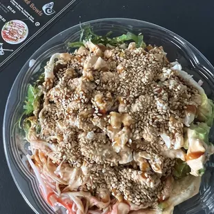 Snack bowl with seaweed