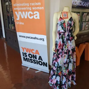 Donations to Dress for Success!