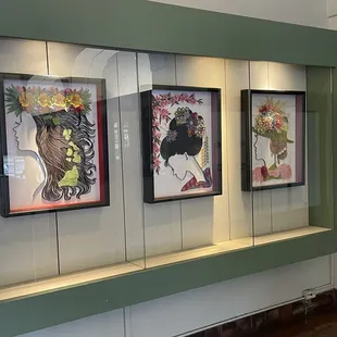 Creative artwork also in the lobby