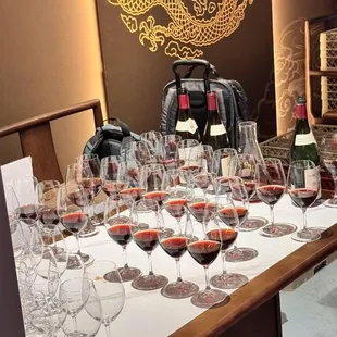 sushi and sashimi, interior