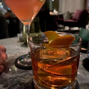 Old fashioned (cosmopolitan in the hind view)