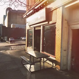 70 degrees in March. Nice to see they have outside seating!