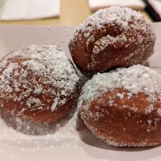 Counter Donuts