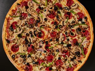 The Good Life Pizza