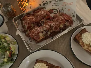 Joyride Pizza