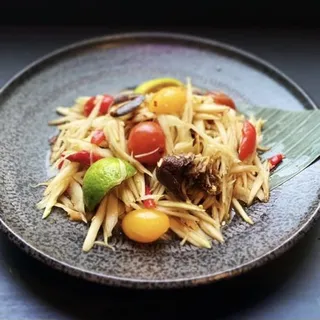 Tum Lao (Papaya Salad)