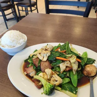 Mixed vegetables with bbq pork and rice.