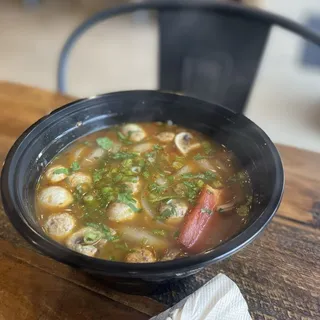 Tom Yum (Thai hot & sour soup)