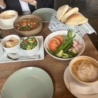 Avocado Hummus