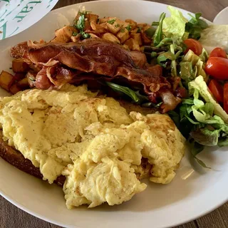 Scrambled Eggs Omelette