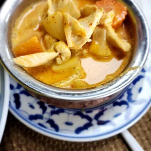 Yellow curry chicken