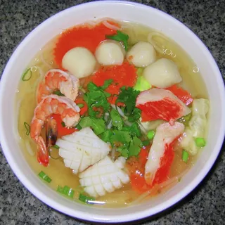 Seafood Noodle Soup Lunch