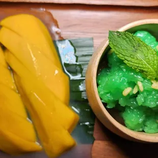 Mango W/Sweet Sticky rice