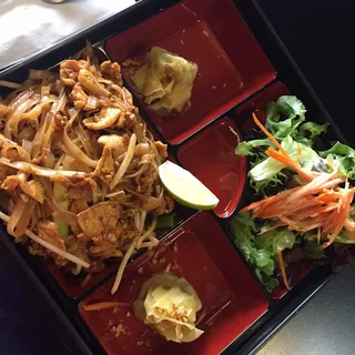 Pad Thai Noodle Lunch