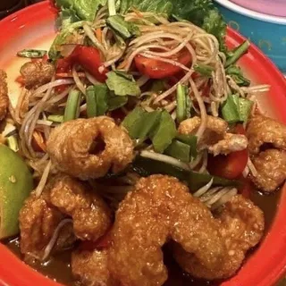 Som Tum with Pork Skin