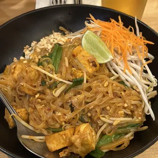 Pad Tom Yum