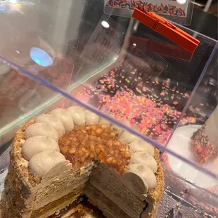 It's the MUST TRY - Piecaken!!