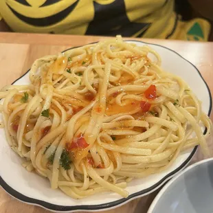 Veggies and linguini