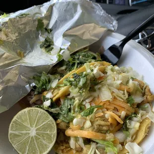 These tacos are huge, packed with meat, you can get anything on it and only $1.50 each!!????