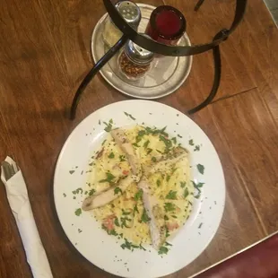 Can't go wrong with fettuccini chicken alfredo. Looked great and tasted great.