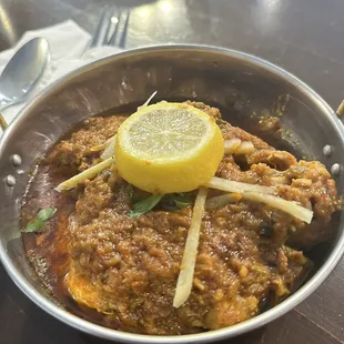Chicken dish I forgot the name but it was good. Though I prefer the chicken masala.