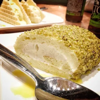 Pistachio Roulade