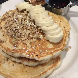 Banana-Walnut Pancakes