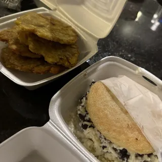 Green Fried Plantains / Tostón