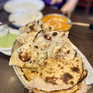 Bread Basket Butter Chicken