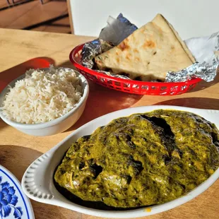 01.22.22 - Chicken Saag, Basmati Rice and Naan