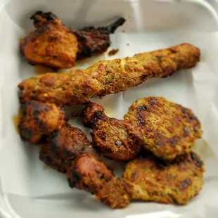 The Lamb combo, where's the rice that the menu says it comes with.