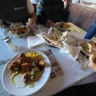 Lunch buffet $16.99
